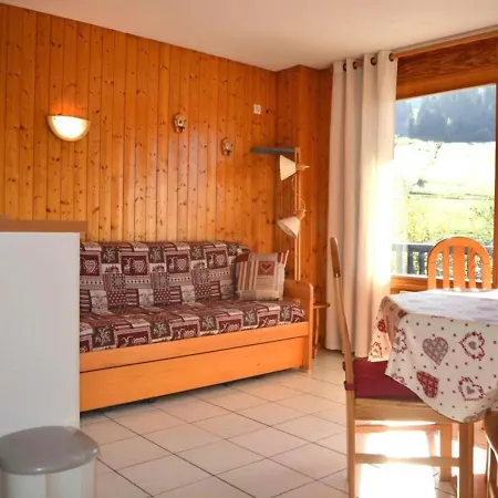 Au Grand-bornand, 4 Couchages, Centre Station, Balcon Sud, Proche Pistes Et Commerces - Fr-1-241-192 * Le Grand-Bornand