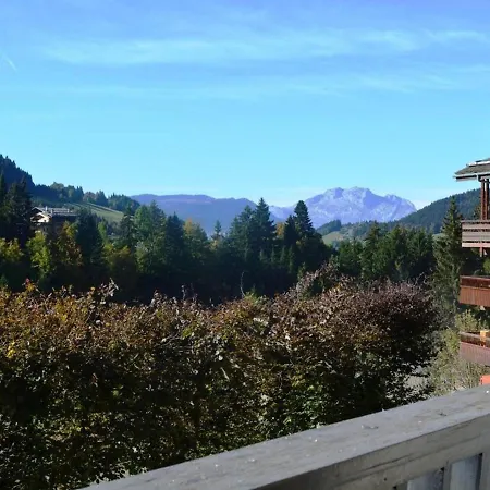 Au Grand-bornand, 4 Couchages, Centre Station, Balcon Sud, Proche Pistes Et Commerces - Fr-1-241-192 *